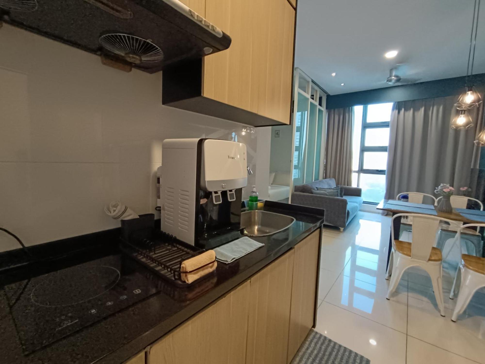 Robertson Cozy 3 Bedroom Family Suite With Netflix Kuala Lumpur Exterior photo